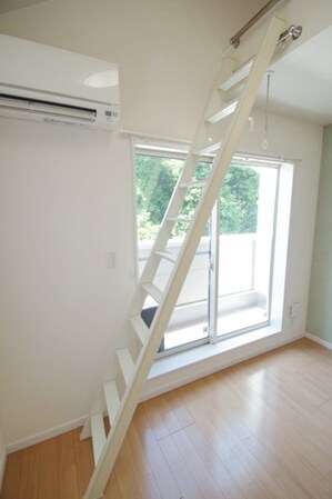 Crane Hillsの物件内観写真